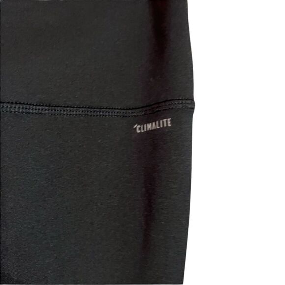 3 for $30! Adidas colour block capri pants. Size medium - Picture 3 of 9